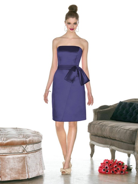 Robe fourreau violette