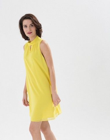 Robe jaune clair