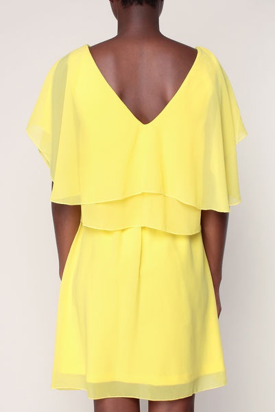 Robe jaune fluide