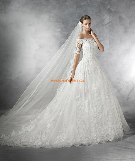 Robe mariée avec manche dentelle