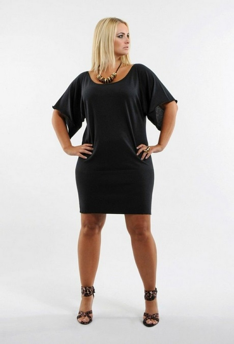 Robe noire moderne