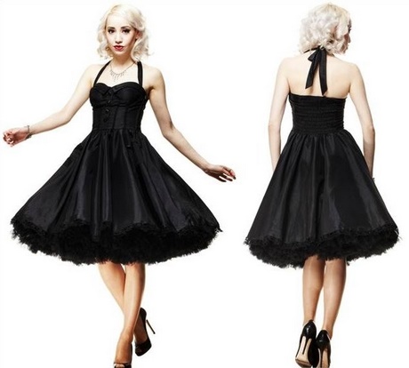 Robe noire retro