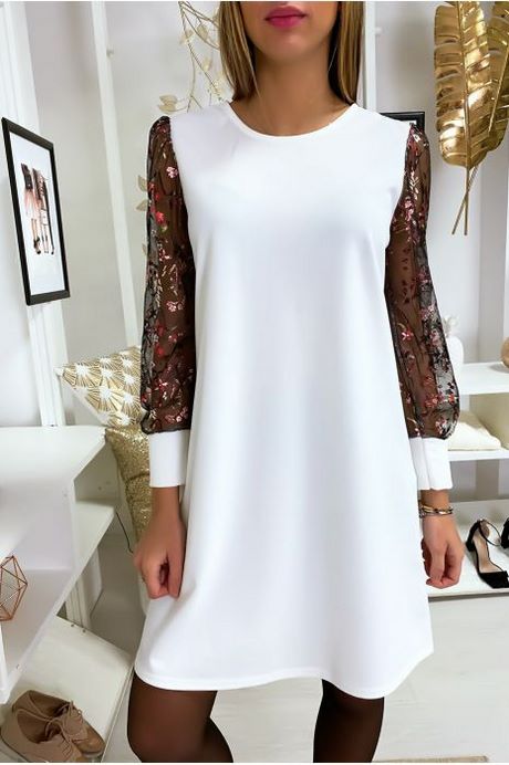 Robe beige habillée