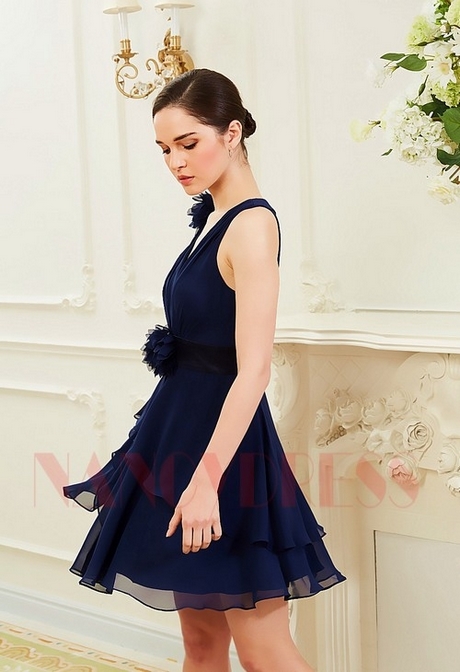 Robe bleu de cocktail