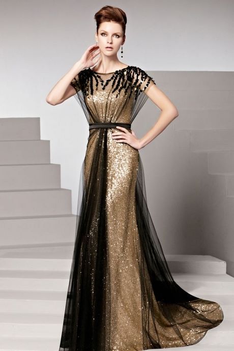 Robe de soiree longue doree