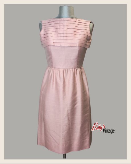 Robe vintage rose