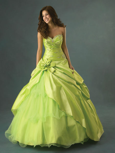 Robe mariee verte