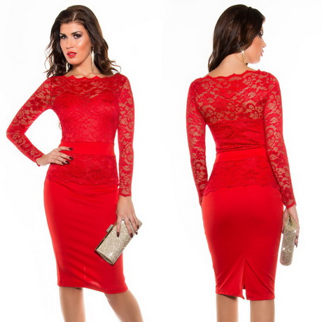 Robe rouge et blanche femme