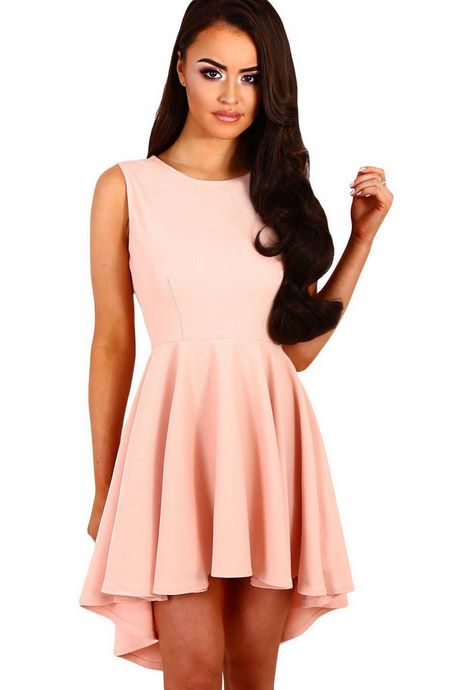 Robe courte devant longue derriere rose