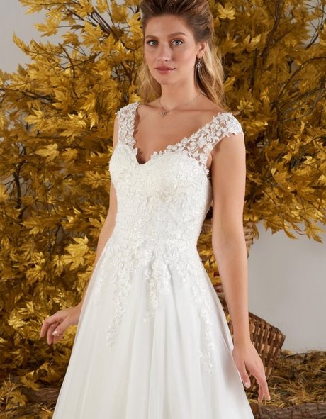 Robe blanche de mariage 2023