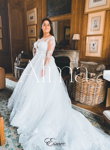 Robe blanche de mariage 2023