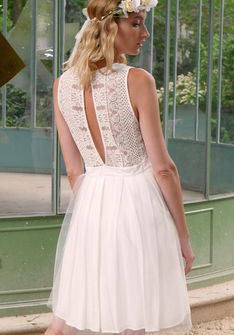 Robe de mariée 2023 courte