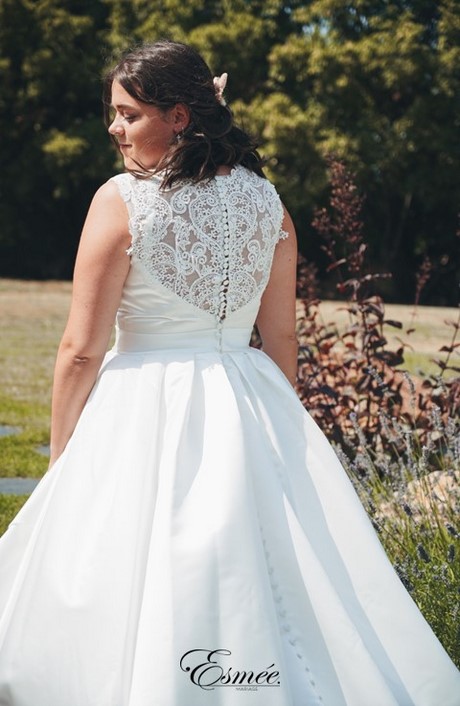 Robe de mariée 2023 dentelle