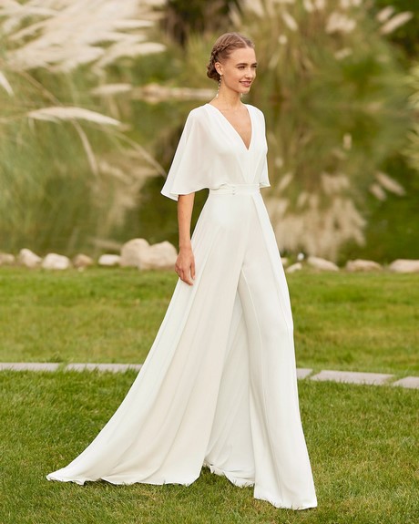 Robe de mariée simple 2023