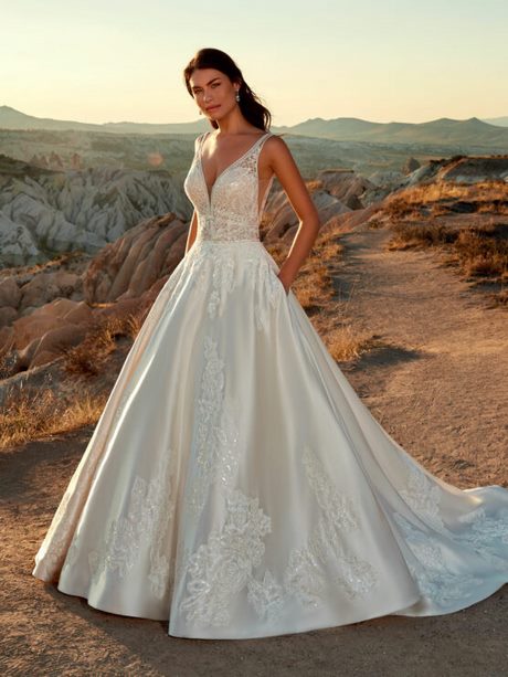 Robe mariage courte 2023