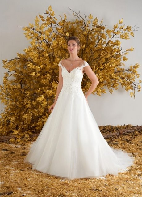 Robes de mariée 2023 courtes