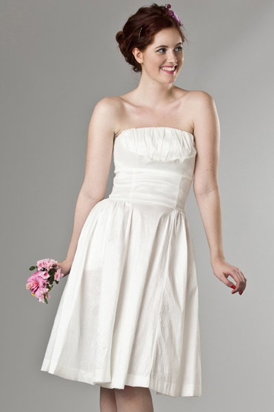 Robe blanche année 60