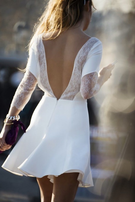 Robe blanche habillee