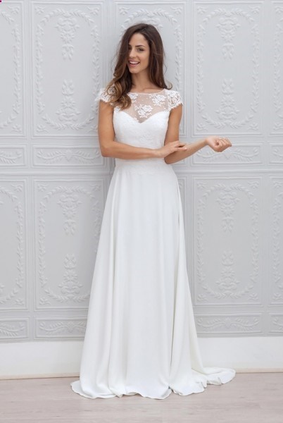 Robe de mariée manches courtes