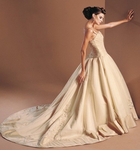 Robe mariage beige