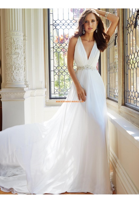 Robe mariée col v