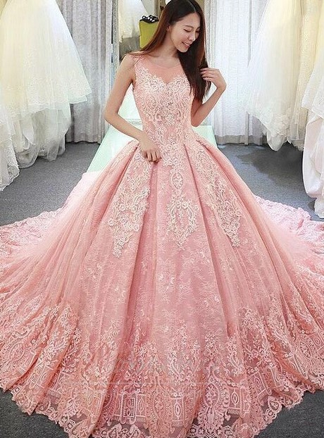 Robe de mariée en dentelle 2020