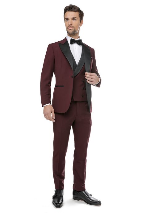 Costume bordeaux mariage