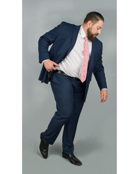 Costume de mariage grande taille