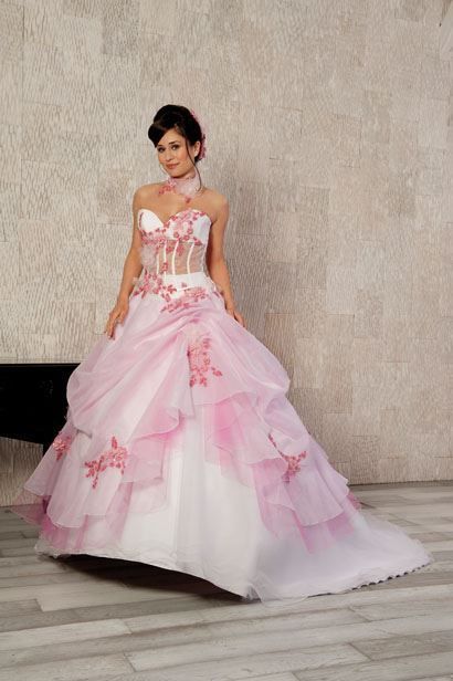 Robe mariee blanche et rose