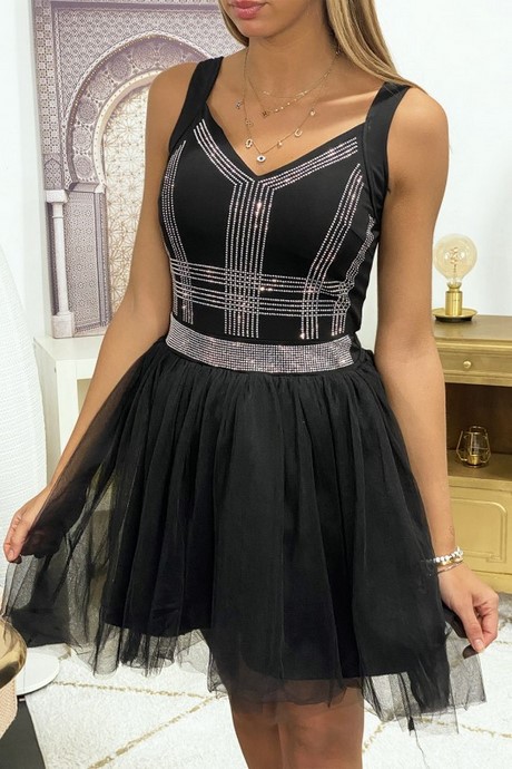 Robe noir avec strass